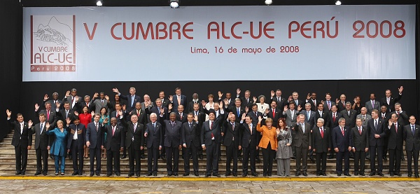 ALC-UE: jefes de estado y de gobierno en el Museo de la Nación de Lima