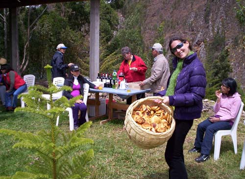 Fundo El Chocho, Cajamarca, panes calientidos
